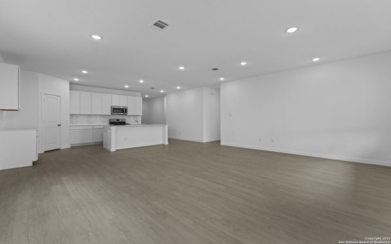 1217 Twisted Creek, New Braunfels, TX 78130, 4 Bedrooms Bedrooms, ,3 BathroomsBathrooms,Residential,For Sale,1217 Twisted Creek,0,1926827