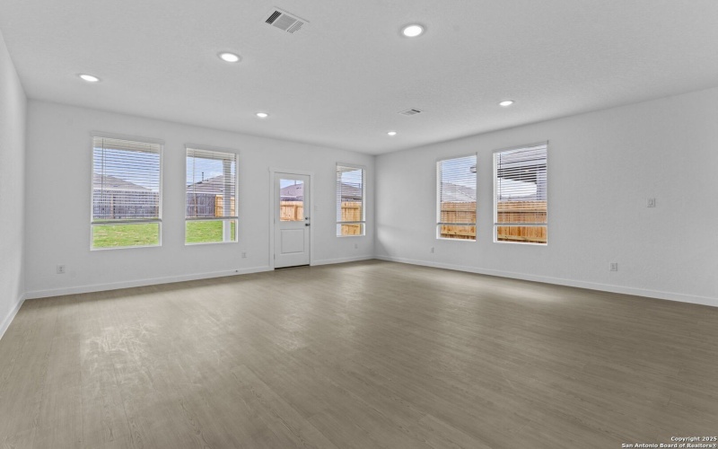 1217 Twisted Creek, New Braunfels, TX 78130, 4 Bedrooms Bedrooms, ,3 BathroomsBathrooms,Residential,For Sale,1217 Twisted Creek,0,1926827