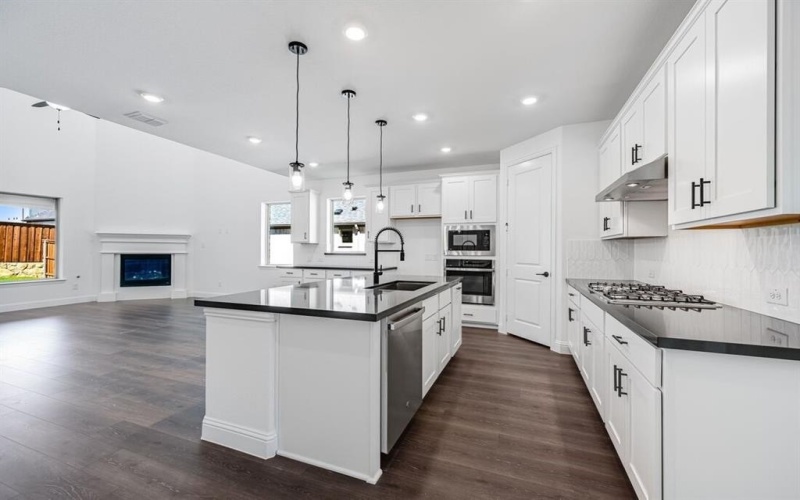 1708 Foxtail Drive, Celina, TX 75009, 5 Habitaciones Habitaciones , ,5 BañosBaños,Residential,En Venta,1708 Foxtail Drive,0,21041486