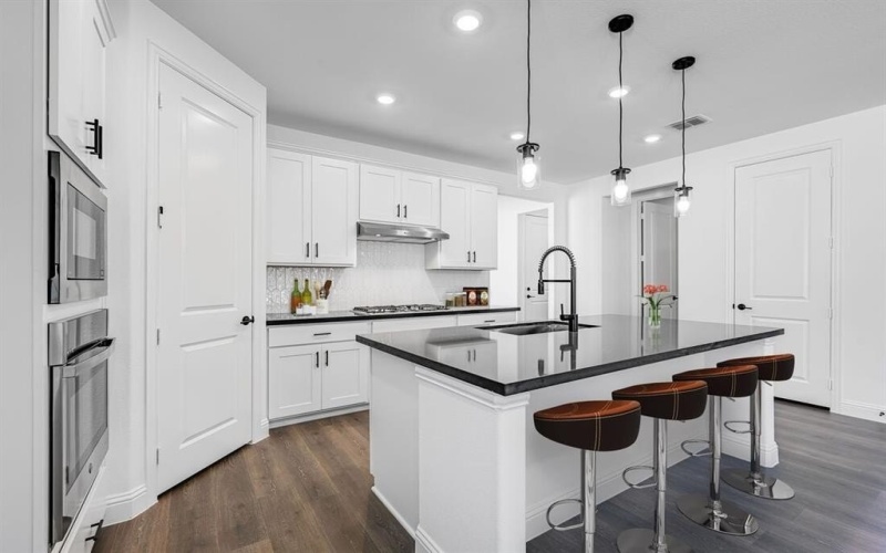 1708 Foxtail Drive, Celina, TX 75009, 5 Habitaciones Habitaciones , ,5 BañosBaños,Residential,En Venta,1708 Foxtail Drive,0,21041486