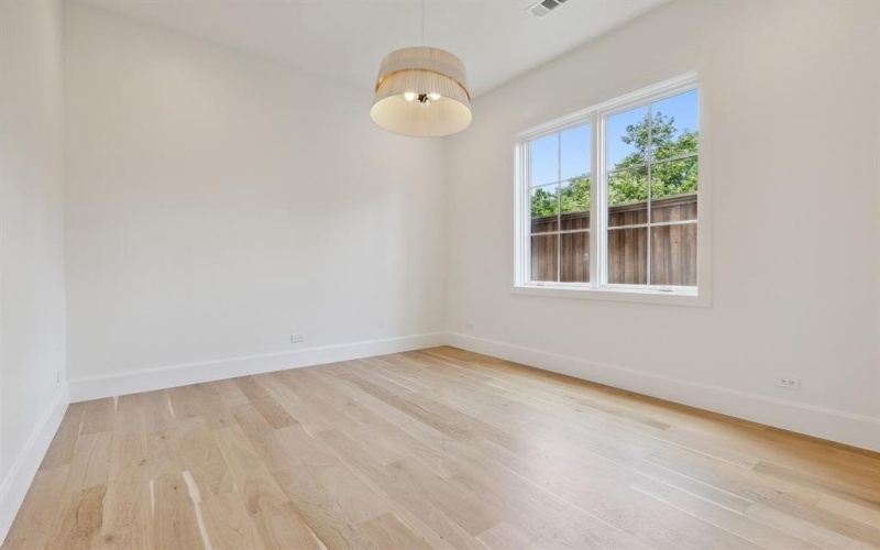 1801 Loving Avenue, Dallas, TX 75214, 5 Bedrooms Bedrooms, ,5 BathroomsBathrooms,Residential,For Sale,1801 Loving Avenue,0,21125531