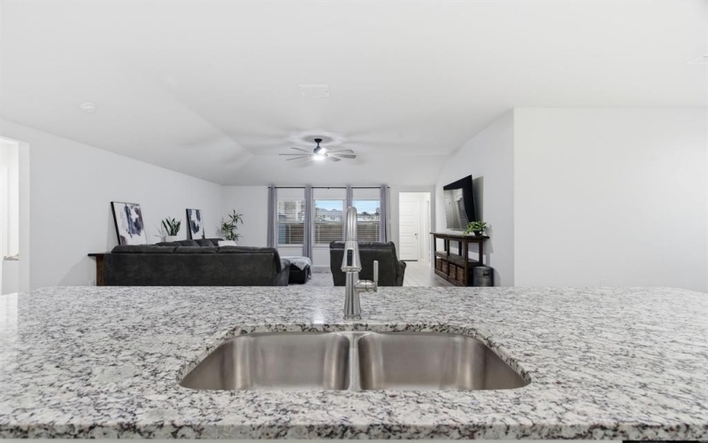 437 Falcon Way, Azle, TX 76020, 4 Bedrooms Bedrooms, ,3 BathroomsBathrooms,Residential,For Sale,437 Falcon Way,0,21126698