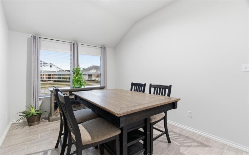 437 Falcon Way, Azle, TX 76020, 4 Bedrooms Bedrooms, ,3 BathroomsBathrooms,Residential,For Sale,437 Falcon Way,0,21126698