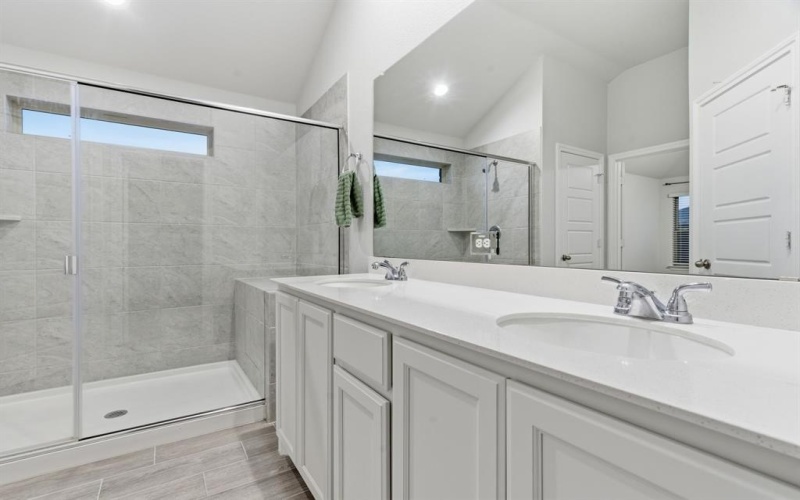 437 Falcon Way, Azle, TX 76020, 4 Bedrooms Bedrooms, ,3 BathroomsBathrooms,Residential,For Sale,437 Falcon Way,0,21126698