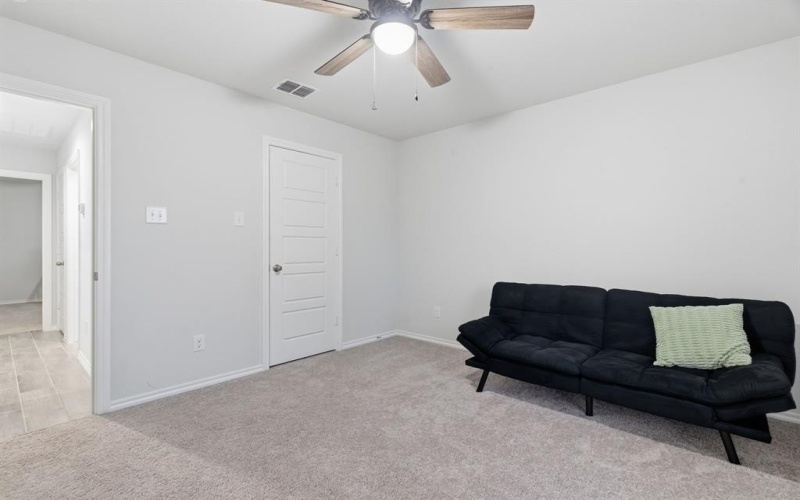 437 Falcon Way, Azle, TX 76020, 4 Bedrooms Bedrooms, ,3 BathroomsBathrooms,Residential,For Sale,437 Falcon Way,0,21126698