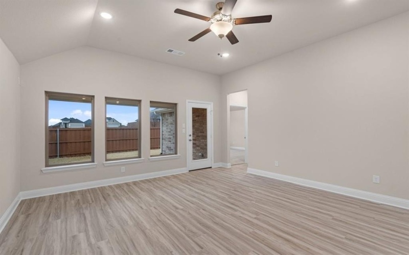 3809 Lakefield Drive, Heartland, TX 75114, 3 Habitaciones Habitaciones , ,2 BañosBaños,Residential,En Venta,3809 Lakefield Drive,0,21127327