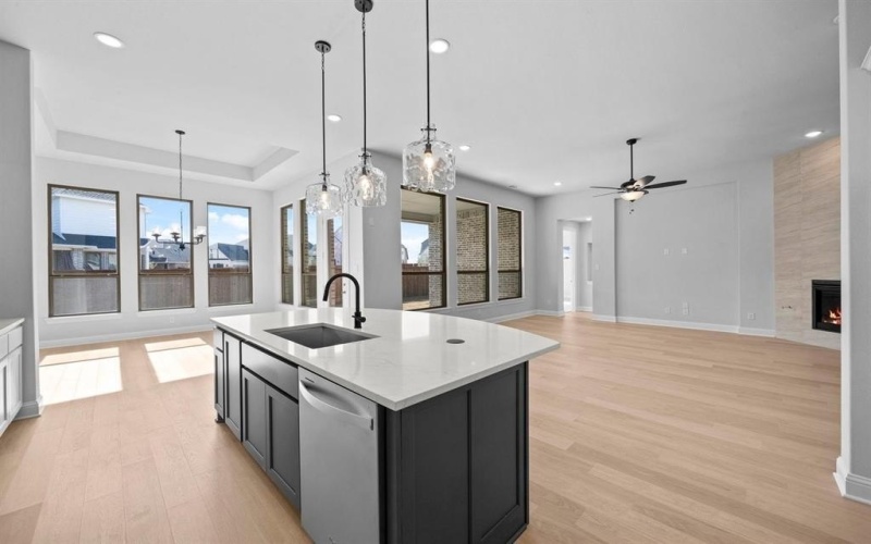 2604 Brazos Drive, Mansfield, TX 76063, 4 Bedrooms Bedrooms, ,3 BathroomsBathrooms,Residential,For Sale,2604 Brazos Drive,0,21127399