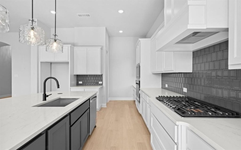 2604 Brazos Drive, Mansfield, TX 76063, 4 Bedrooms Bedrooms, ,3 BathroomsBathrooms,Residential,For Sale,2604 Brazos Drive,0,21127399