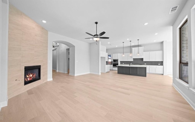 2604 Brazos Drive, Mansfield, TX 76063, 4 Bedrooms Bedrooms, ,3 BathroomsBathrooms,Residential,For Sale,2604 Brazos Drive,0,21127399