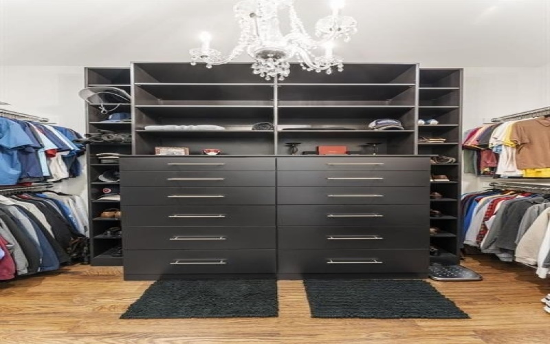 135 N Merlin Drive, Mabank, TX 75156, 4 Bedrooms Bedrooms, ,3 BathroomsBathrooms,Residential,For Sale,135 N Merlin Drive,0,21127419