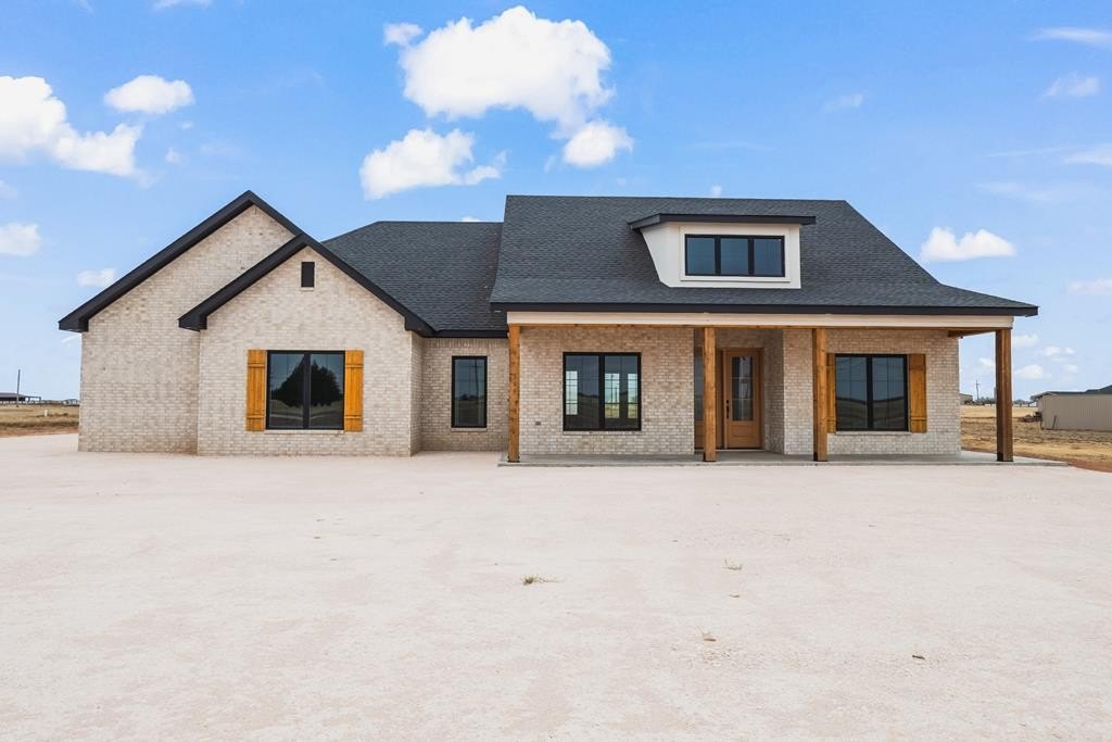 395 County Rd 306, Seminole, TX 79360, 4 Bedrooms Bedrooms, ,2 BathroomsBathrooms,Residential,For Sale,395 County Rd 306,0,164886