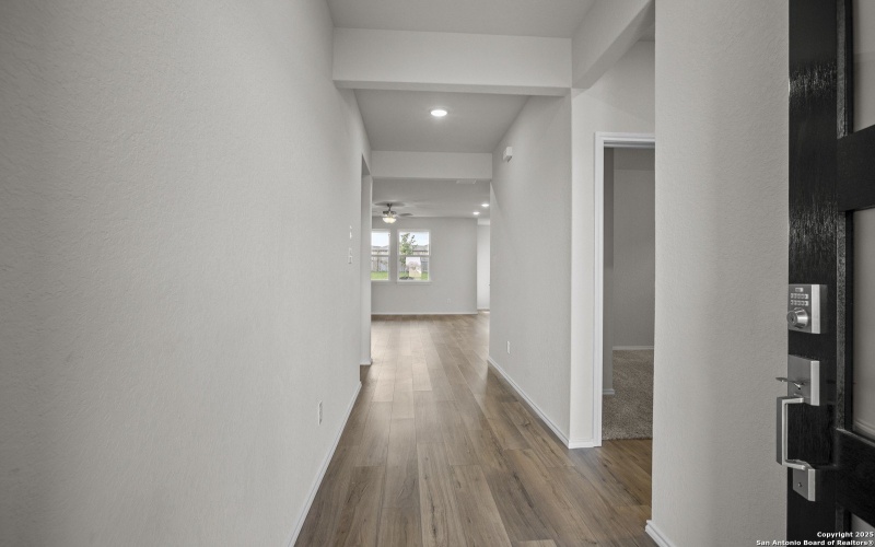 6875 Comanche Cave, San Antonio, TX 78233, 3 Bedrooms Bedrooms, ,2 BathroomsBathrooms,Residential,For Sale,6875 Comanche Cave,0,1851378