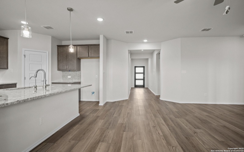 6875 Comanche Cave, San Antonio, TX 78233, 3 Bedrooms Bedrooms, ,2 BathroomsBathrooms,Residential,For Sale,6875 Comanche Cave,0,1851378