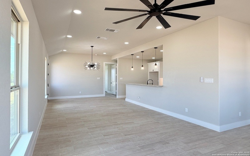 121 Camino Verde Ct, La Vernia, TX 78121, 3 Bedrooms Bedrooms, ,2 BathroomsBathrooms,Residential,For Sale,121 Camino Verde Ct,0,1912144