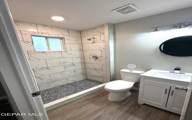 341 KITT Road unit: A #A, El Paso, TX 79915, 3 Habitaciones Habitaciones , ,3 BañosBaños,Residential Multi Family,En Venta,341 KITT Road unit: A,0,934746