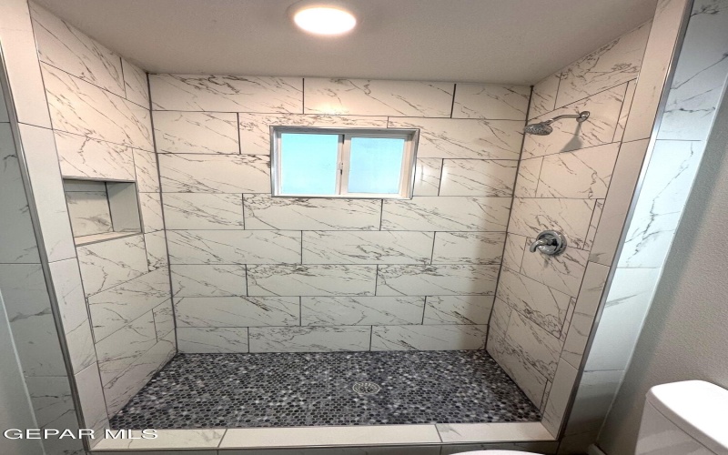 341 KITT Road unit: A #A, El Paso, TX 79915, 3 Habitaciones Habitaciones , ,3 BañosBaños,Residential Multi Family,En Venta,341 KITT Road unit: A,0,934746