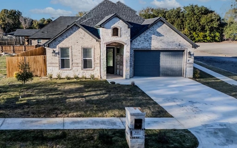 511 Richardson St, Athens, TX 75751, 4 Habitaciones Habitaciones , ,2 BañosBaños,Residential,En Venta,511 Richardson St,0,110046