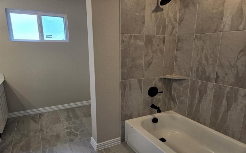 7220 Bayhill Lane, Rowlett, TX 75088, 4 Bedrooms Bedrooms, ,2 BathroomsBathrooms,Residential,For Sale,7220 Bayhill Lane,0,21127519