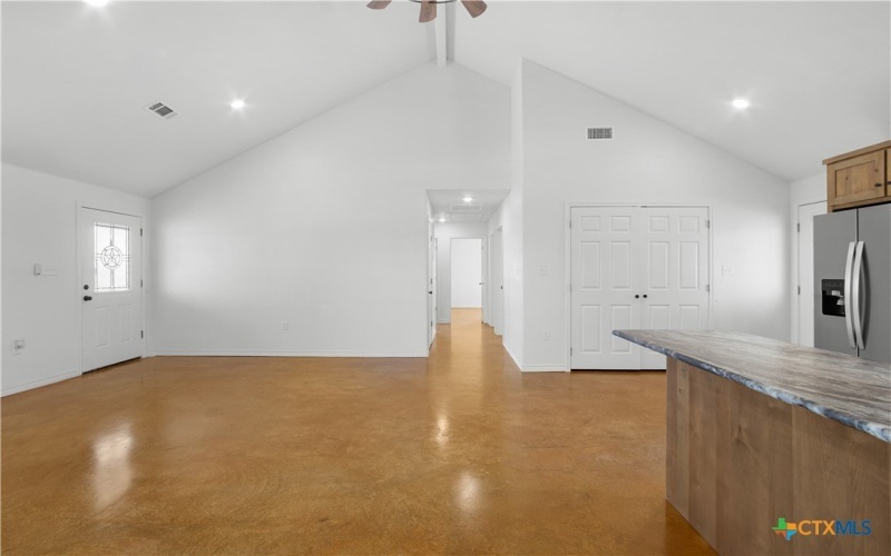 302 County Road 422, Bartlett, TX 76511, 2 Bedrooms Bedrooms, ,2 BathroomsBathrooms,Residential,For Sale,302 County Road 422,0,597147