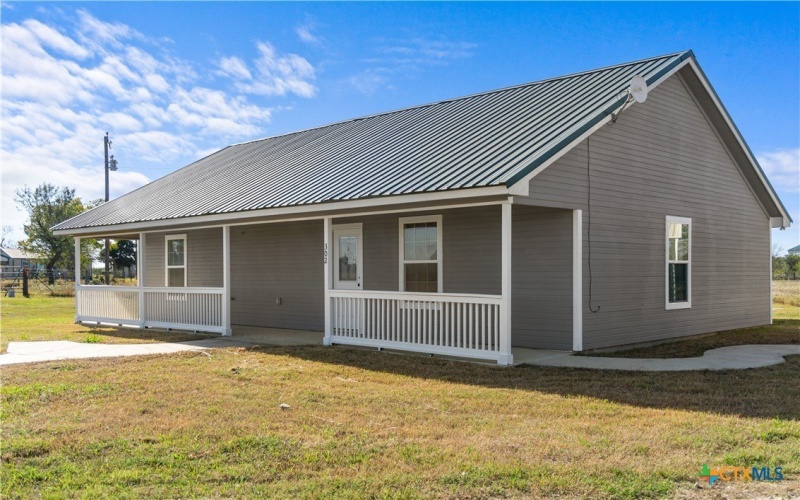 302 County Road 422, Bartlett, TX 76511, 2 Bedrooms Bedrooms, ,2 BathroomsBathrooms,Residential,For Sale,302 County Road 422,0,597147