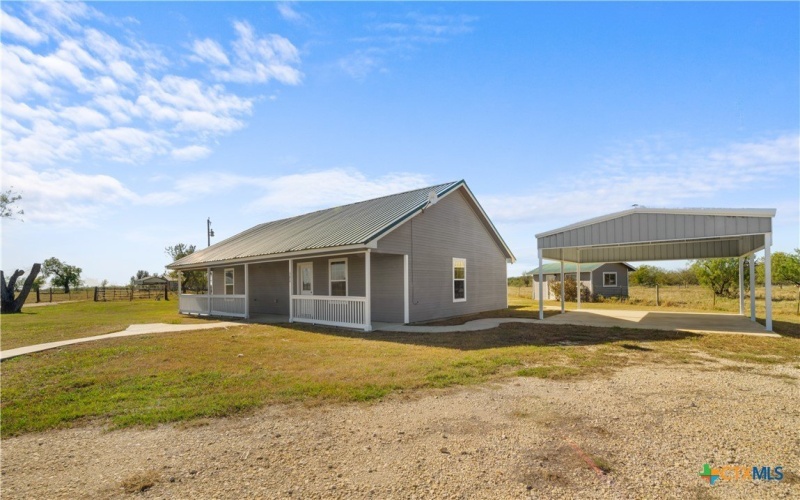302 County Road 422, Bartlett, TX 76511, 2 Bedrooms Bedrooms, ,2 BathroomsBathrooms,Residential,For Sale,302 County Road 422,0,597147