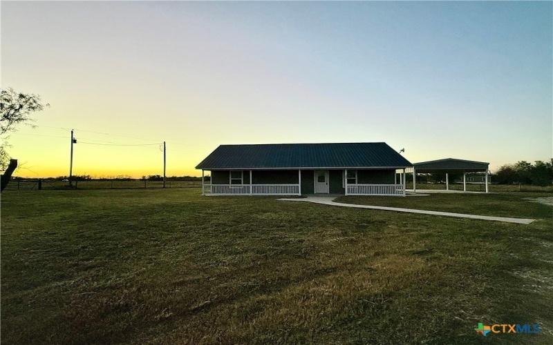302 County Road 422, Bartlett, TX 76511, 2 Bedrooms Bedrooms, ,2 BathroomsBathrooms,Residential,For Sale,302 County Road 422,0,597147