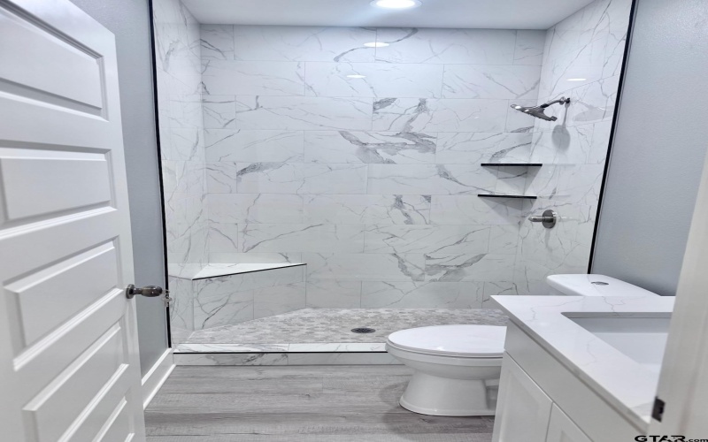 536 Alabama Street, Jacksonville, TX 75766, 3 Habitaciones Habitaciones , ,2 BañosBaños,Residential,En Venta,536 Alabama Street,0,25017494