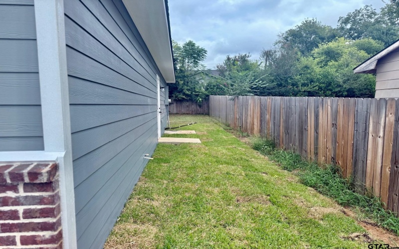 536 Alabama Street, Jacksonville, TX 75766, 3 Habitaciones Habitaciones , ,2 BañosBaños,Residential,En Venta,536 Alabama Street,0,25017494