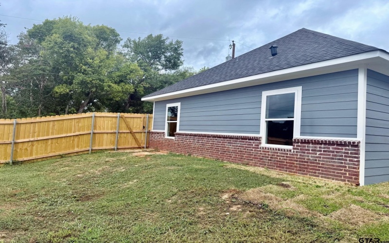 536 Alabama Street, Jacksonville, TX 75766, 3 Habitaciones Habitaciones , ,2 BañosBaños,Residential,En Venta,536 Alabama Street,0,25017494