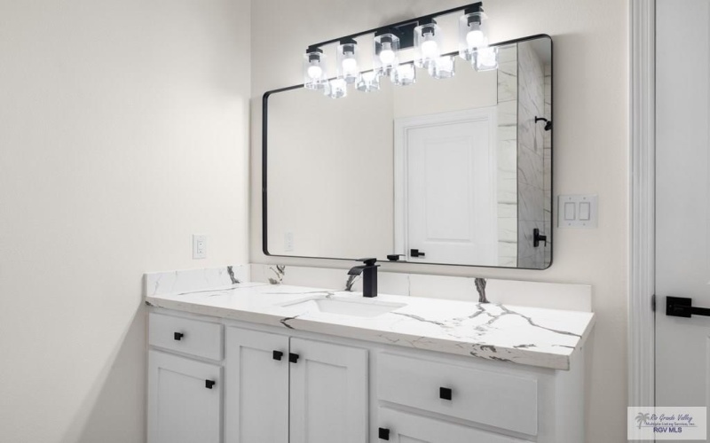 2230 CABO DR., LOS FRESNOS, TX 78566, 3 Bedrooms Bedrooms, ,2 BathroomsBathrooms,Residential,For Sale,2230 CABO DR.,0,29770469