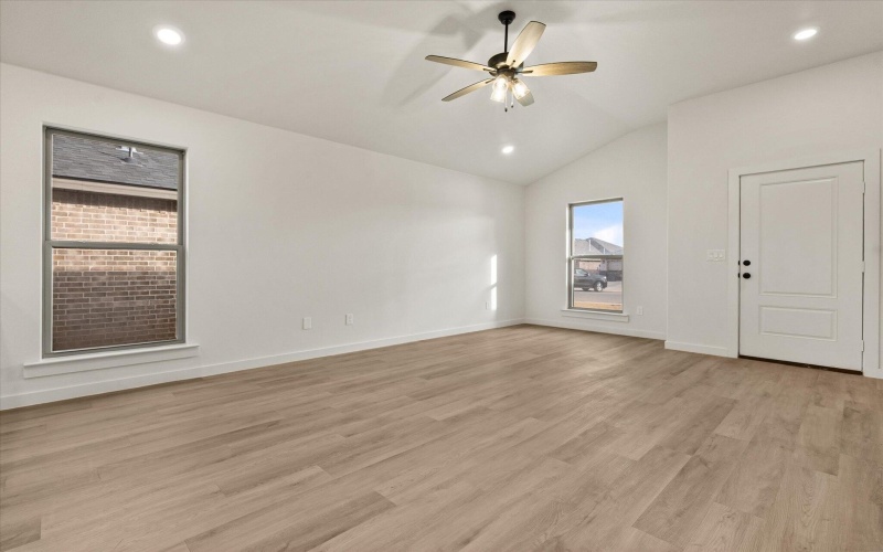 3006 139th Street, Lubbock, TX 79423, 3 Bedrooms Bedrooms, ,2 BathroomsBathrooms,Residential,For Sale,3006 139th Street,0,202563862