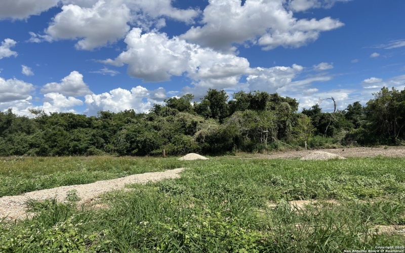 County Rd 124 lot: 3 497, Floresville, TX 78112, 4 Bedrooms Bedrooms, ,2 BathroomsBathrooms,Residential,For Sale,County Rd 124 lot: 3 497,0,1927019