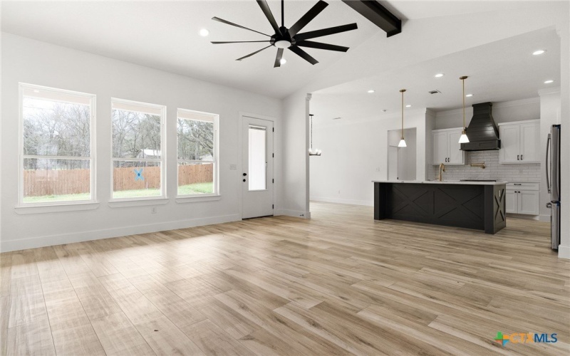 6 E Pima Lane, Belton, TX 76513, 4 Habitaciones Habitaciones , ,2 BañosBaños,Residential,En Venta,6 E Pima Lane,0,561832