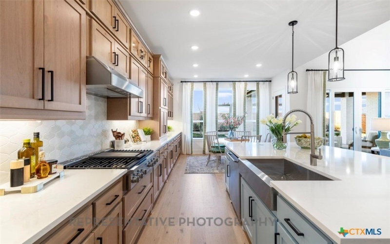 4412 Wendell Way, Schertz, TX 78108, 5 Bedrooms Bedrooms, ,5 BathroomsBathrooms,Residential,For Sale,4412 Wendell Way,0,599502