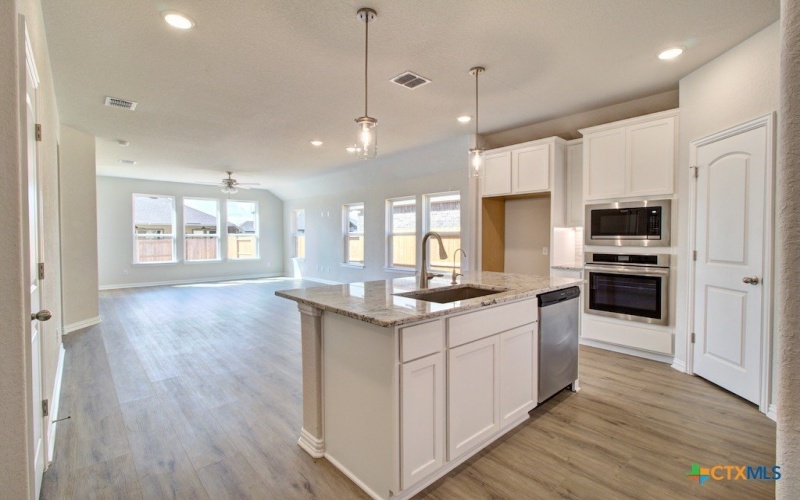 1824 Heritage Maples, New Braunfels, TX 78132, 3 Habitaciones Habitaciones , ,2 BañosBaños,Residential,En Venta,1824 Heritage Maples,0,599504