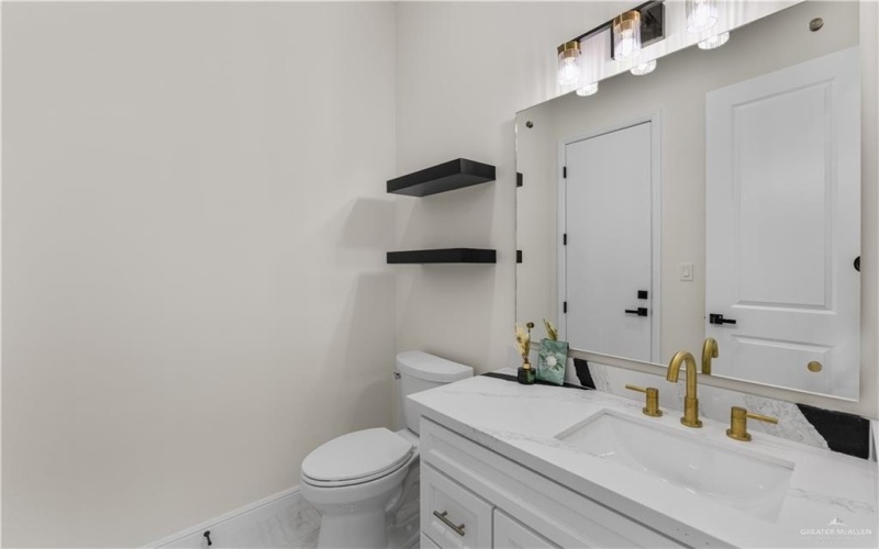 13908 N 35th Street, McAllen, TX 78504, 4 Bedrooms Bedrooms, ,3 BathroomsBathrooms,Residential,For Sale,13908 N 35th Street,0,488648