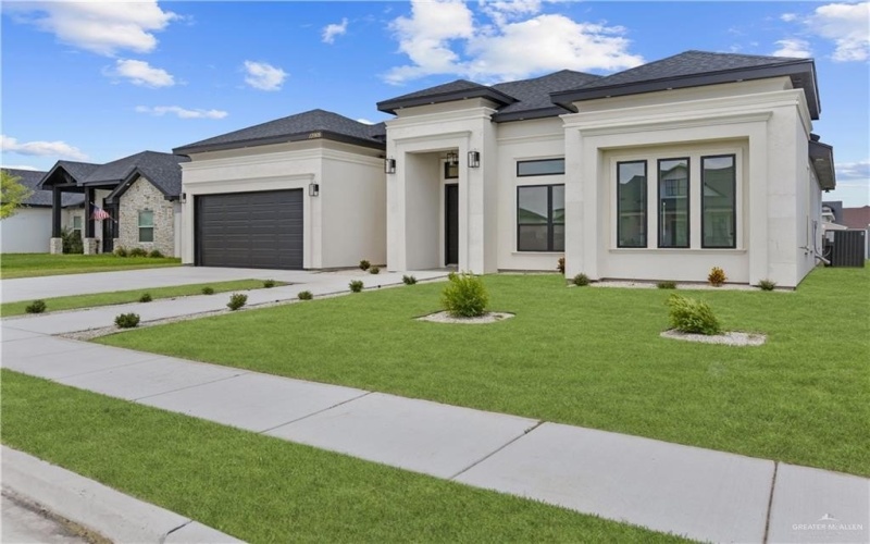 13908 N 35th Street, McAllen, TX 78504, 4 Bedrooms Bedrooms, ,3 BathroomsBathrooms,Residential,For Sale,13908 N 35th Street,0,488648