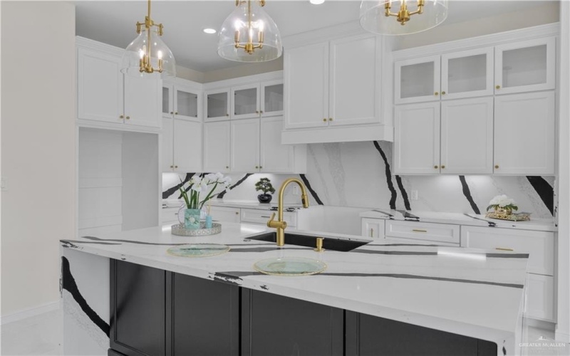 13908 N 35th Street, McAllen, TX 78504, 4 Bedrooms Bedrooms, ,3 BathroomsBathrooms,Residential,For Sale,13908 N 35th Street,0,488648