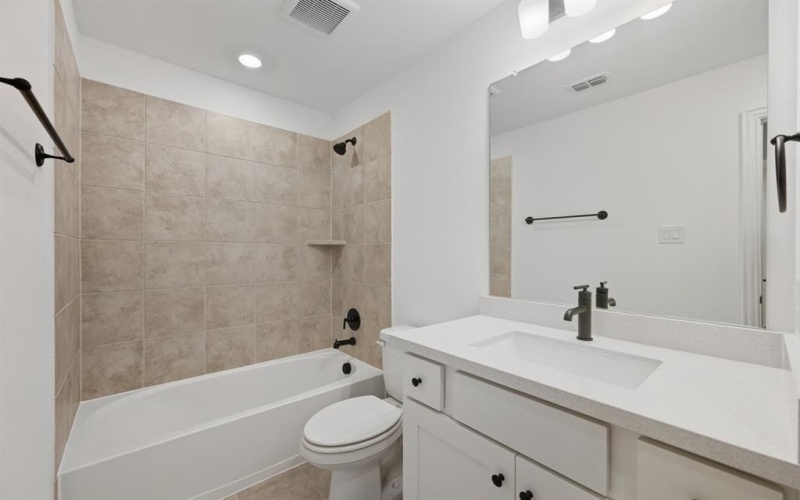 1124 Broomsedge Mews, Celina, TX 75009, 4 Bedrooms Bedrooms, ,3 BathroomsBathrooms,Residential,For Sale,1124 Broomsedge Mews,0,20992463