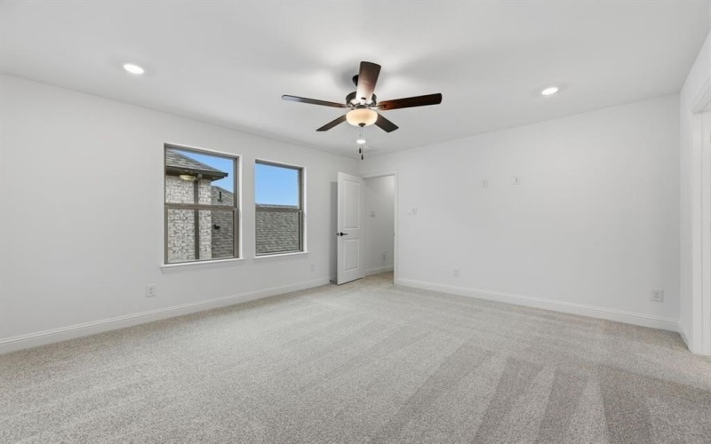 1124 Broomsedge Mews, Celina, TX 75009, 4 Bedrooms Bedrooms, ,3 BathroomsBathrooms,Residential,For Sale,1124 Broomsedge Mews,0,20992463