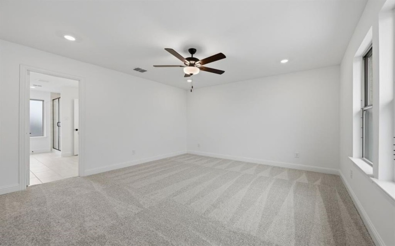 1124 Broomsedge Mews, Celina, TX 75009, 4 Bedrooms Bedrooms, ,3 BathroomsBathrooms,Residential,For Sale,1124 Broomsedge Mews,0,20992463