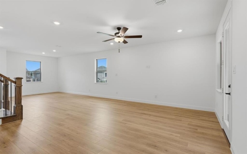 1124 Broomsedge Mews, Celina, TX 75009, 4 Bedrooms Bedrooms, ,3 BathroomsBathrooms,Residential,For Sale,1124 Broomsedge Mews,0,20992463