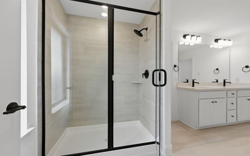 1124 Broomsedge Mews, Celina, TX 75009, 4 Bedrooms Bedrooms, ,3 BathroomsBathrooms,Residential,For Sale,1124 Broomsedge Mews,0,20992463