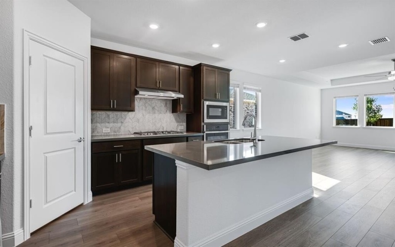 1405 Zapateado Way, Fort Worth, TX 76052, 5 Bedrooms Bedrooms, ,3 BathroomsBathrooms,Residential,For Sale,1405 Zapateado Way,0,21057227