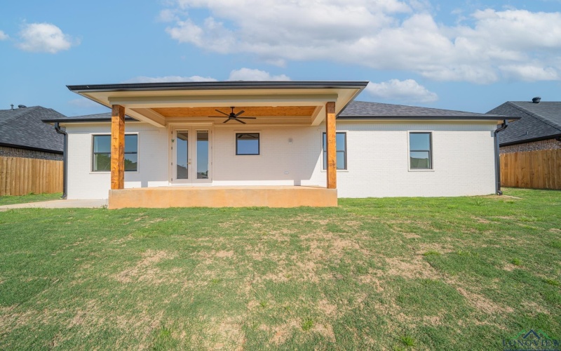 103 Mia Lane, Longview, TX 75604, 3 Bedrooms Bedrooms, ,2 BathroomsBathrooms,Residential,For Sale,103 Mia Lane,20252367