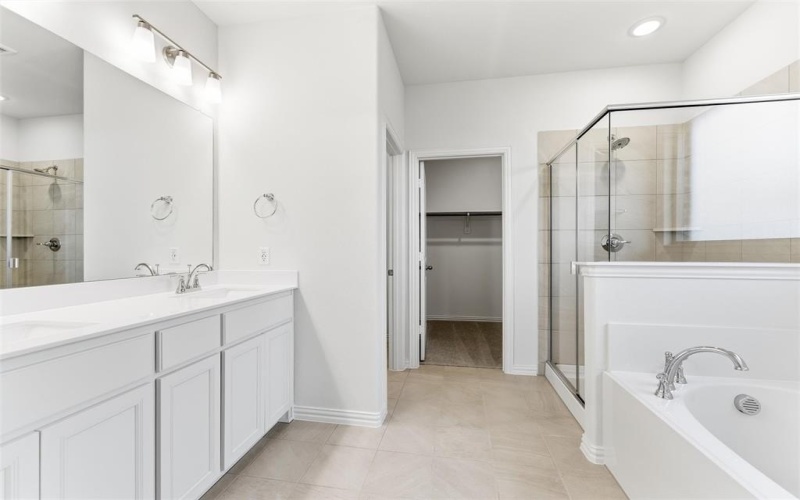 3513 Helena Street, Gainesville, TX 76240, 4 Habitaciones Habitaciones , ,2 BañosBaños,Residential,En Venta,3513 Helena Street,0,21128010