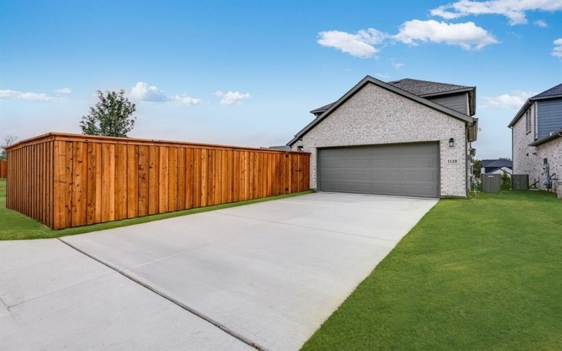 1120 Broomsedge Mews, Celina, TX 75009, 4 Habitaciones Habitaciones , ,3 BañosBaños,Residential,En Venta,1120 Broomsedge Mews,0,21128149