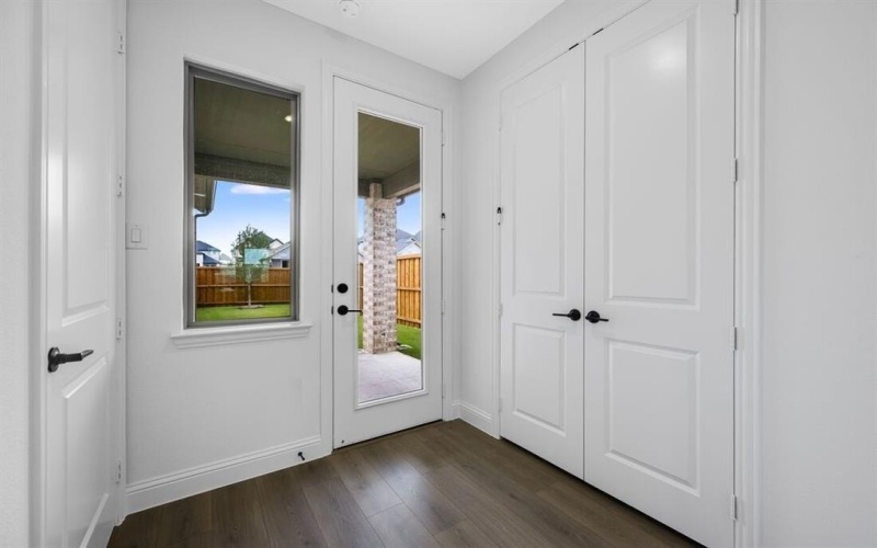 1120 Broomsedge Mews, Celina, TX 75009, 4 Habitaciones Habitaciones , ,3 BañosBaños,Residential,En Venta,1120 Broomsedge Mews,0,21128149