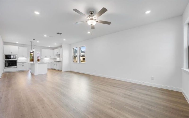 1120 Broomsedge Mews, Celina, TX 75009, 4 Habitaciones Habitaciones , ,3 BañosBaños,Residential,En Venta,1120 Broomsedge Mews,0,21128149