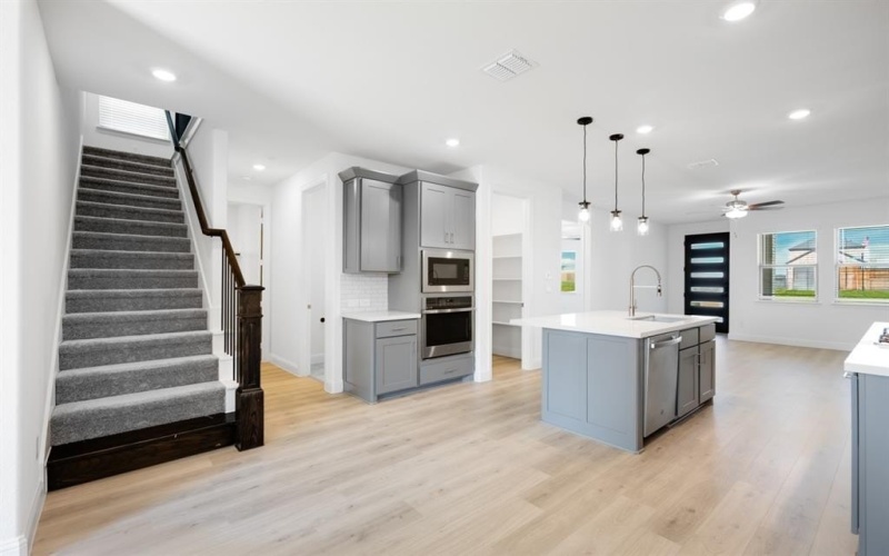 1136 Broomsedge Mews, Celina, TX 75009, 3 Bedrooms Bedrooms, ,2 BathroomsBathrooms,Residential,For Sale,1136 Broomsedge Mews,0,21128227